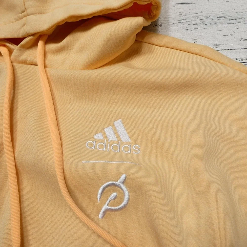 Adidas Hoodie Sweatshirt Mens Medium Yellow Peloton 3-Stripes Fleece Pullover
